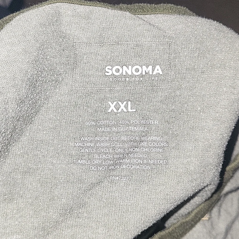 Shirt - Picture 4 of 4